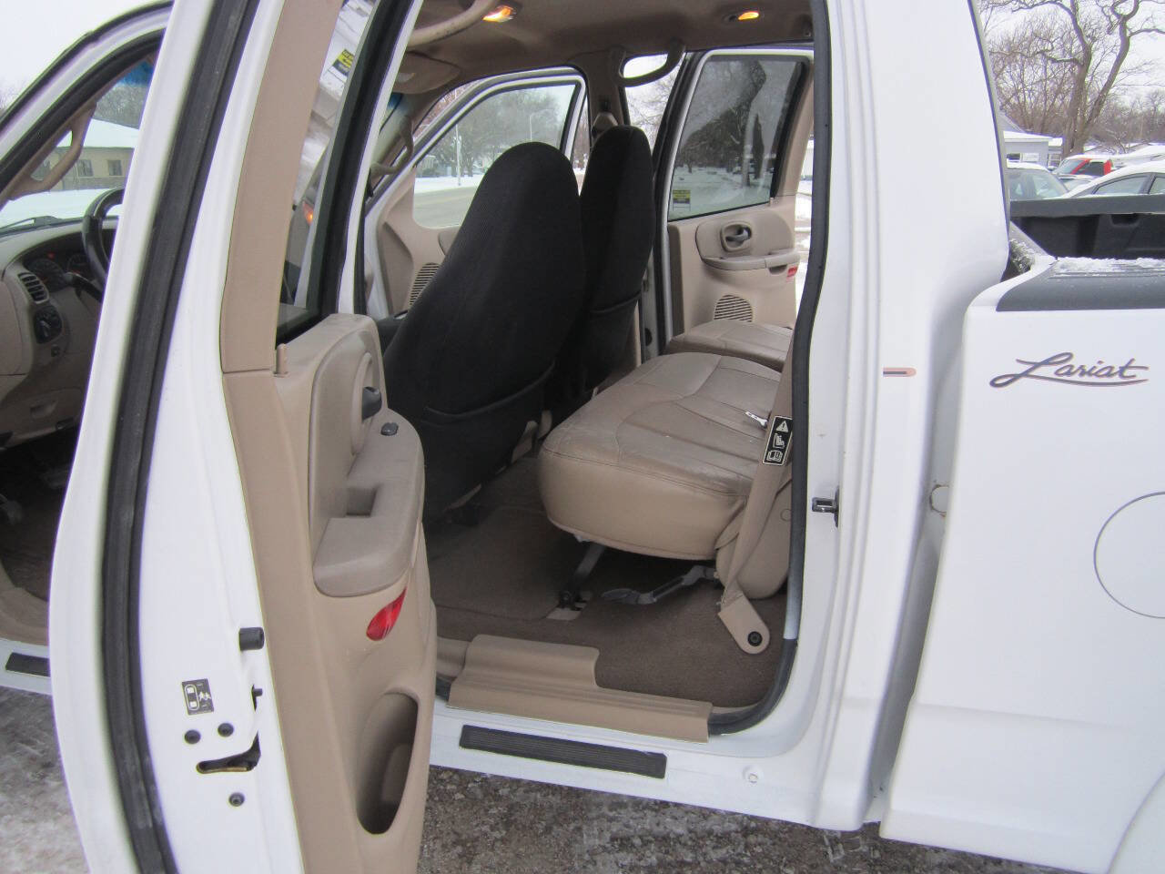 Used 2001 Ford F150 Lariat AWD/4WD image 8