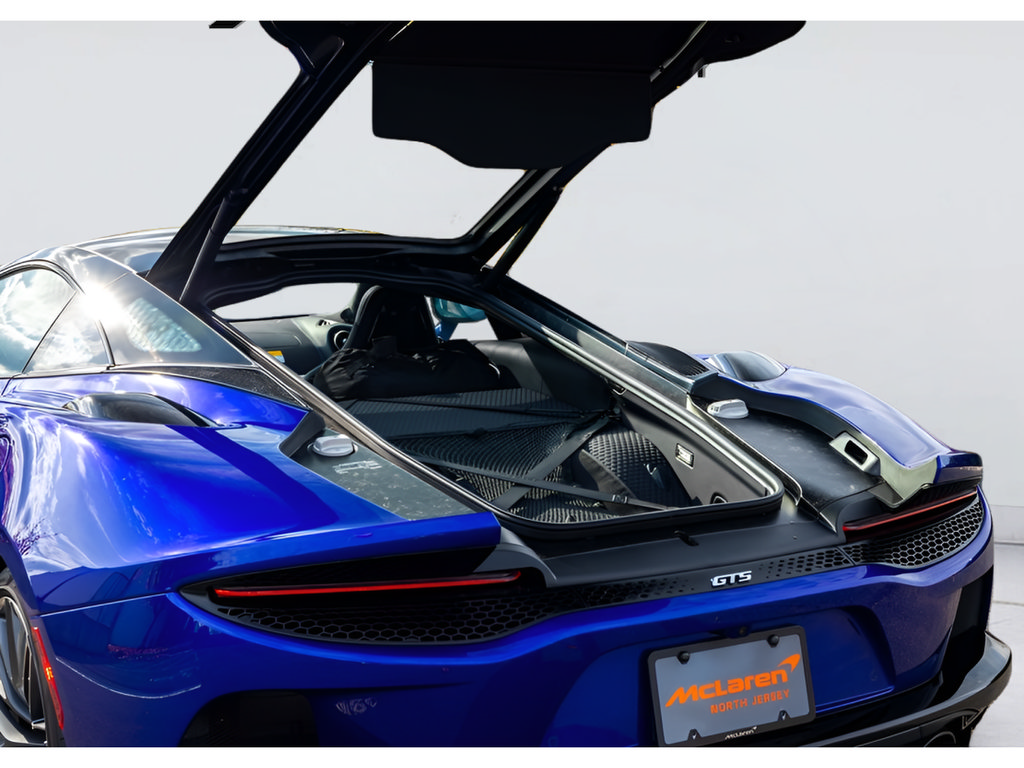 New 2025 McLaren GTS RWD image 24