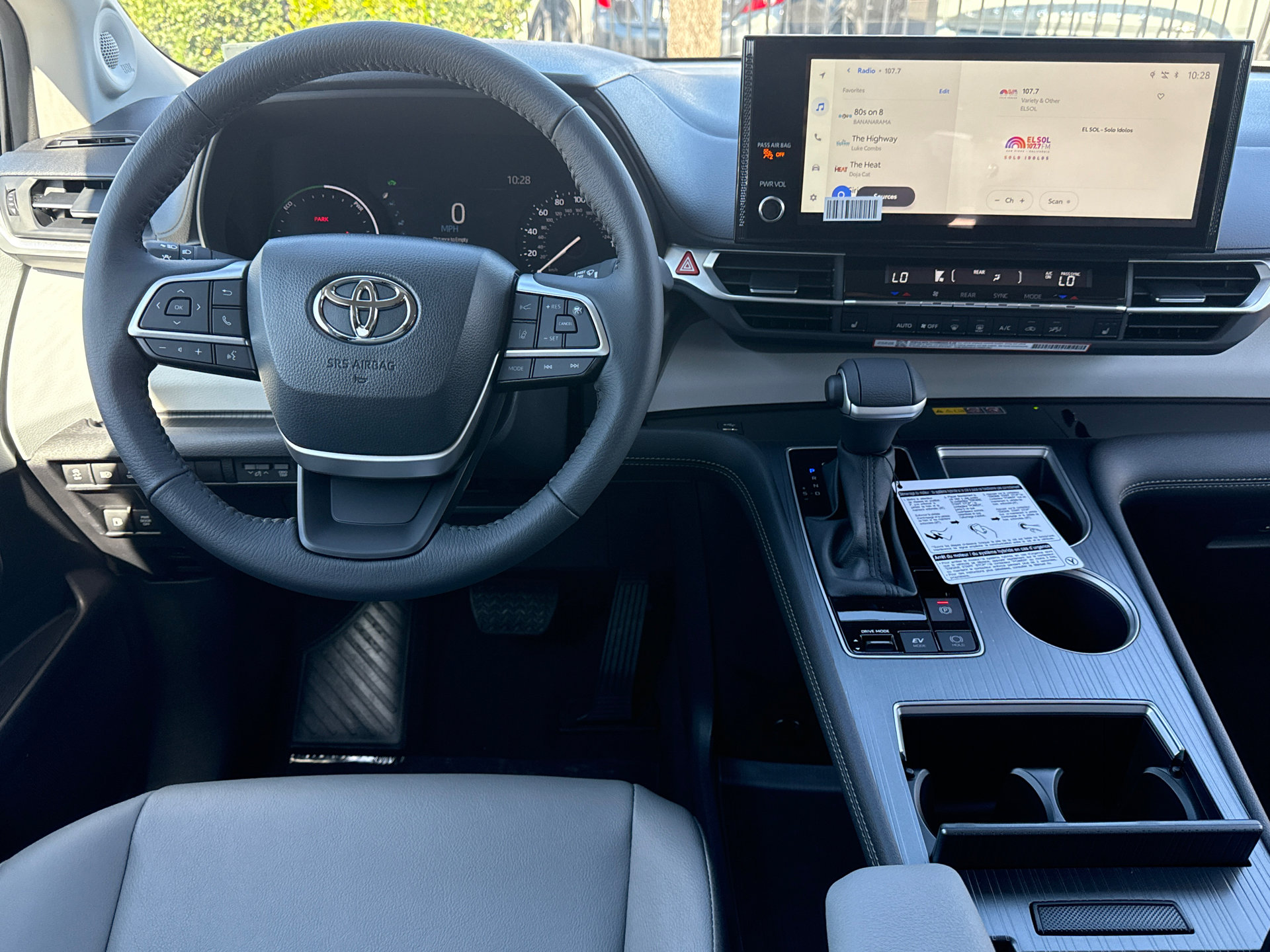 New 2026 Toyota Sienna XLE image 22