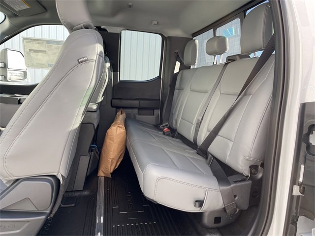 New 2026 Ford F550 4x4 Supercab Super Duty image 25