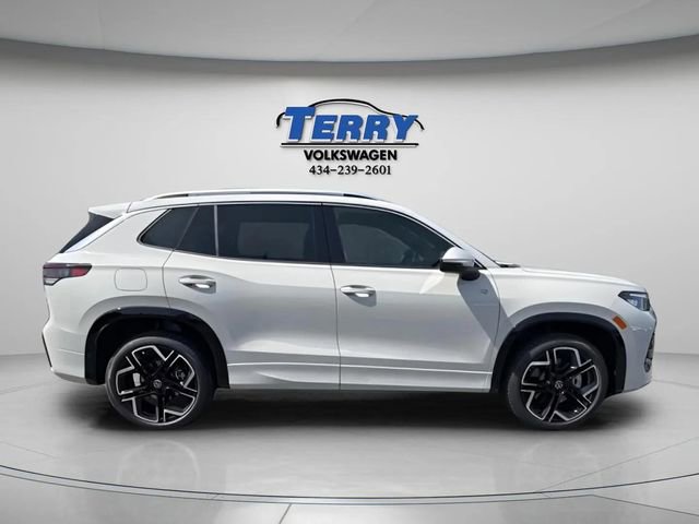 New 2026 Volkswagen Tiguan SEL R-Line