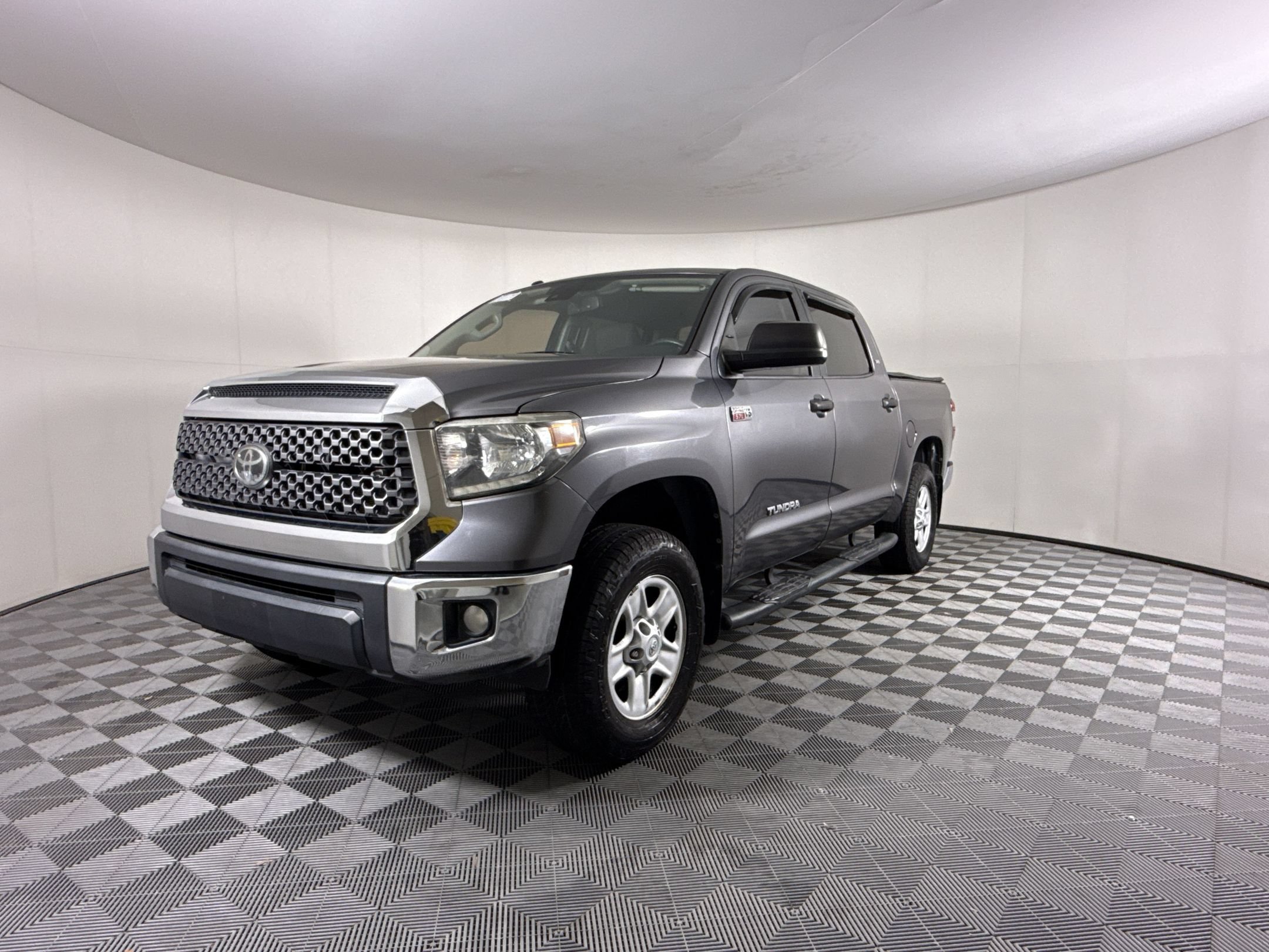 Used 2018 Toyota Tundra SR5 w/ SR5 Upgrade Package