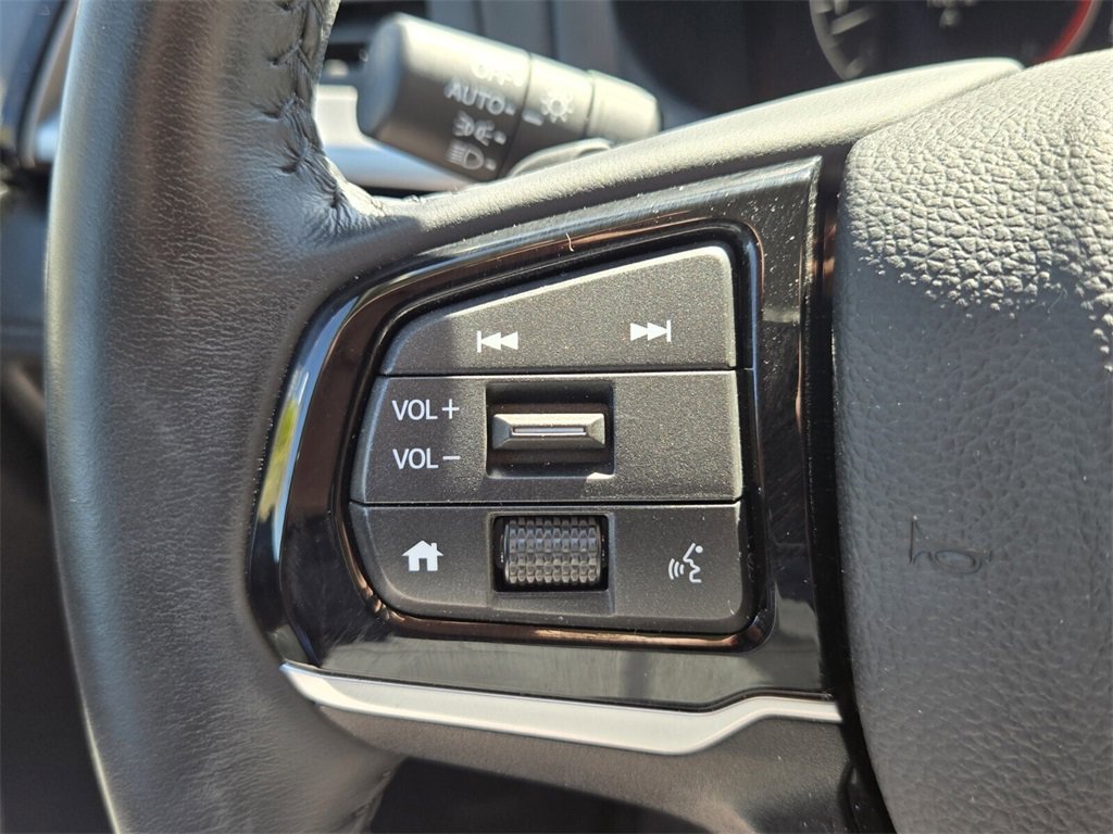 Certified 2025 Honda Odyssey Touring image 27