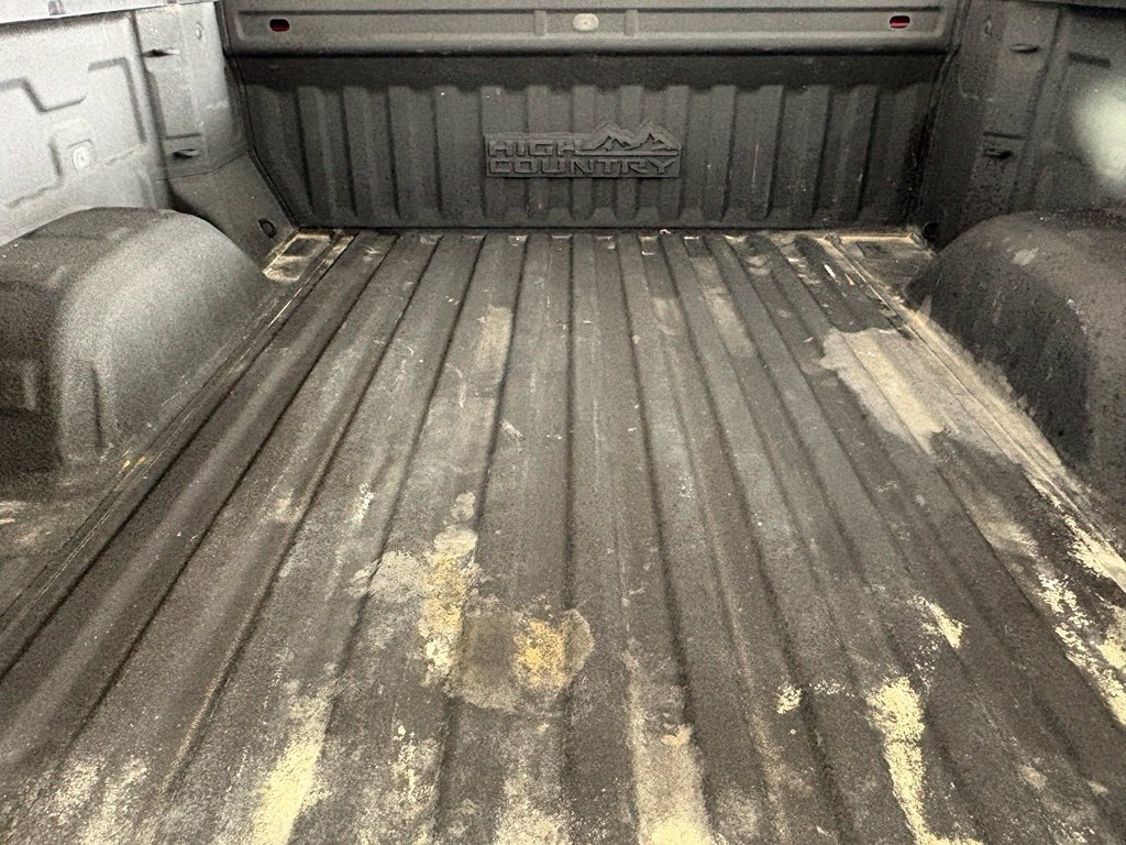 Used 2022 Chevrolet Silverado 1500 High Country w/ High Country Premium Package RWD image 22