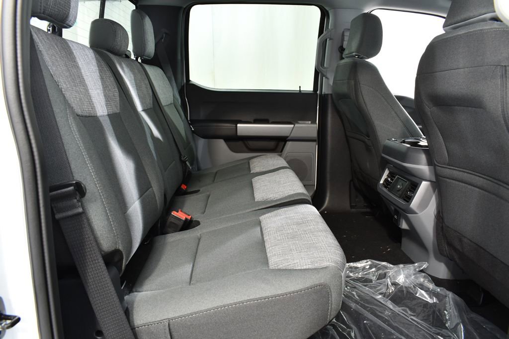 New 2026 Ford F350 XLT w/ FX4 Off-Road Package image 19