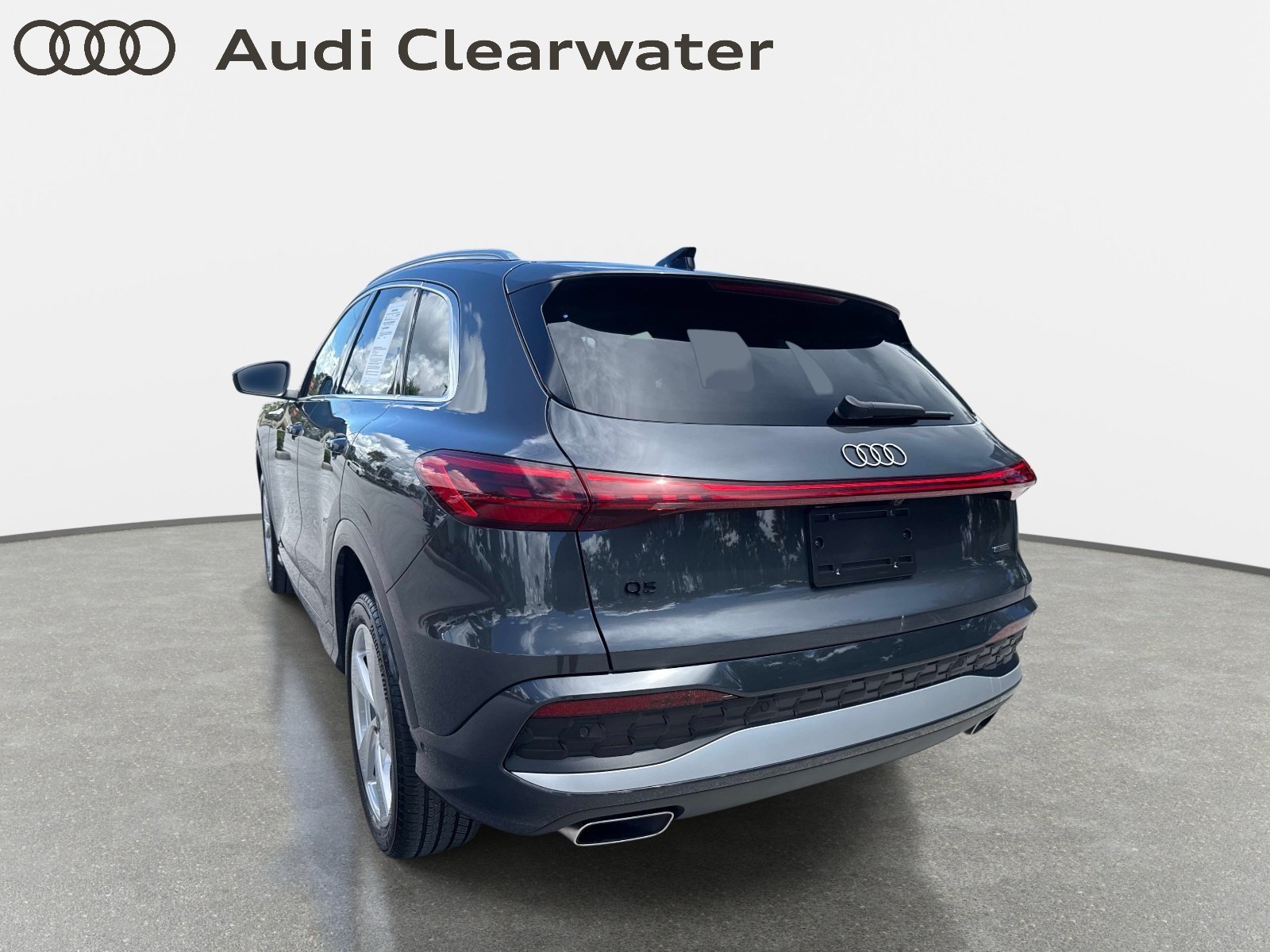 Used 2025 Audi Q5 Premium w/ Premium Plus AWD/4WD image 8