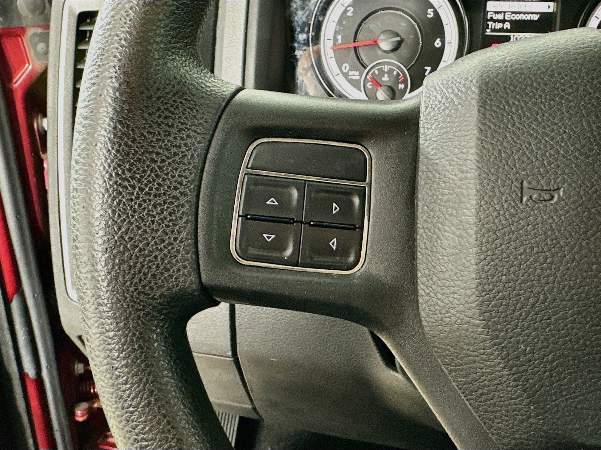 Used 2014 RAM 1500 Express AWD/4WD image 12
