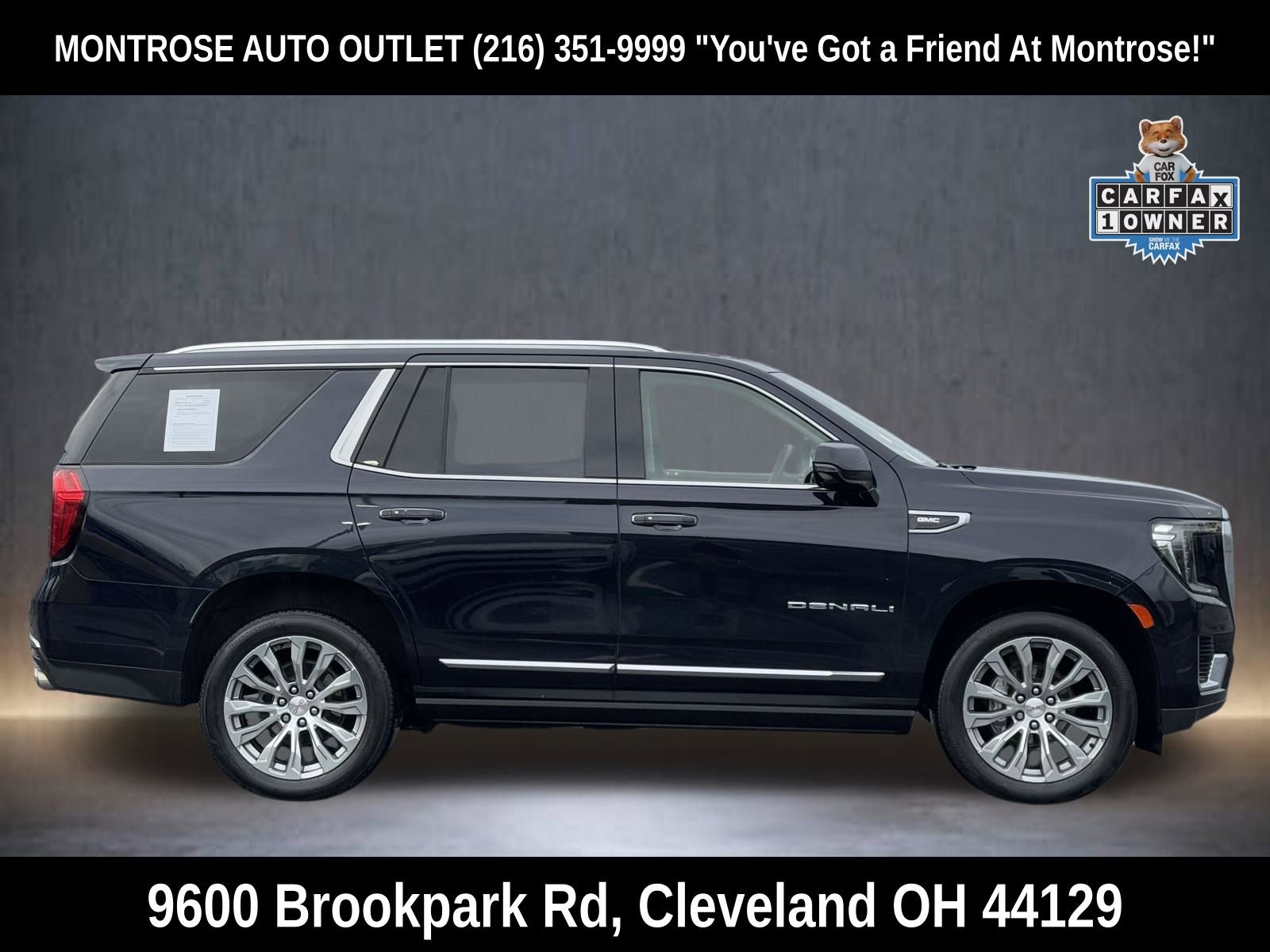 Used 2021 GMC Yukon Denali w/ Denali Premium Package image 3