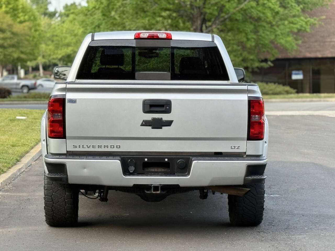 Used 2015 Chevrolet Silverado 1500 LTZ Z71 AWD/4WD image 5