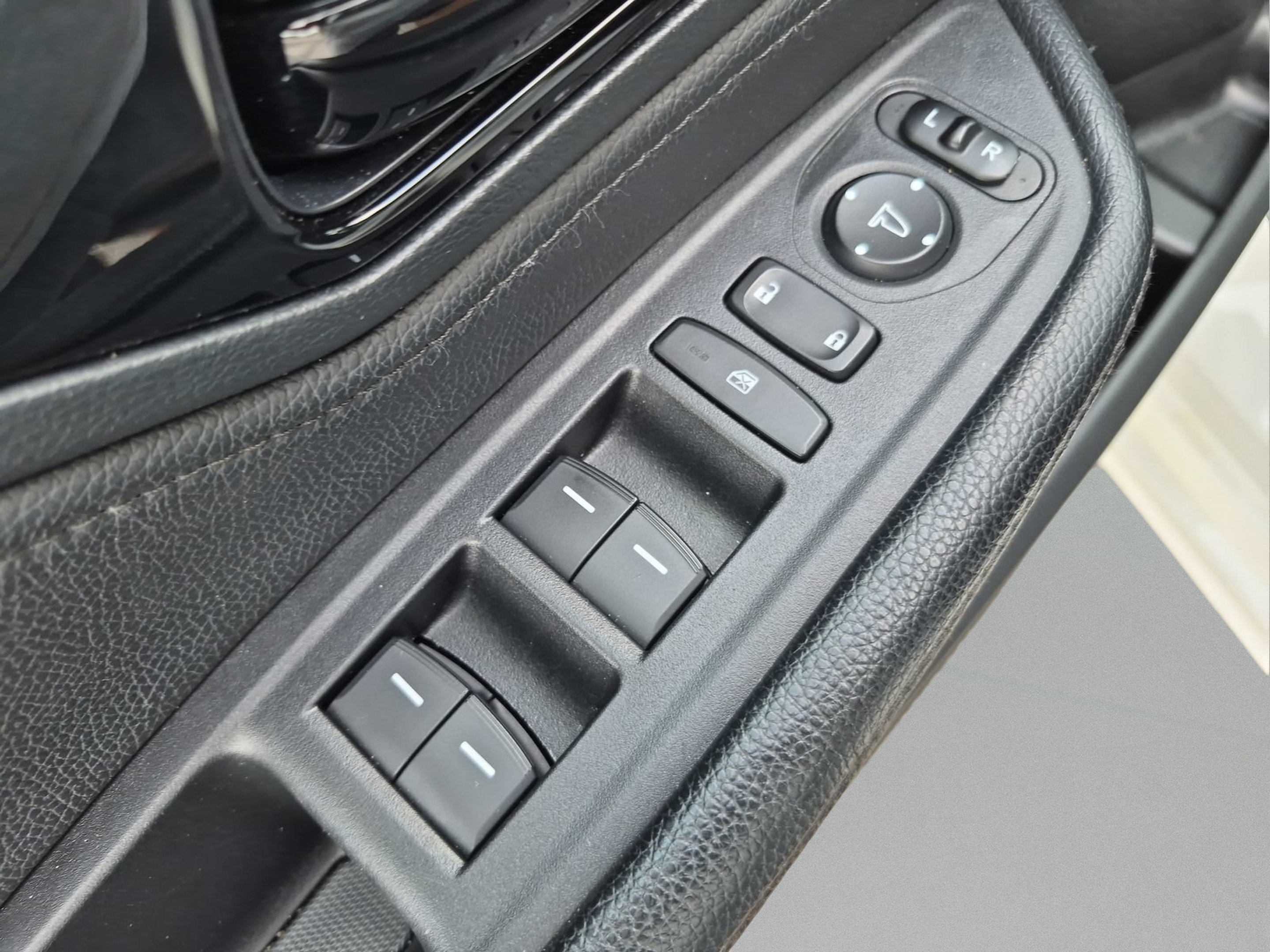 Used 2023 Honda Odyssey Touring image 16