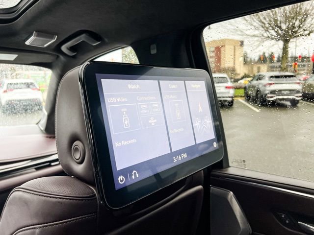 Used 2021 Cadillac Escalade Premium Luxury Platinum image 12