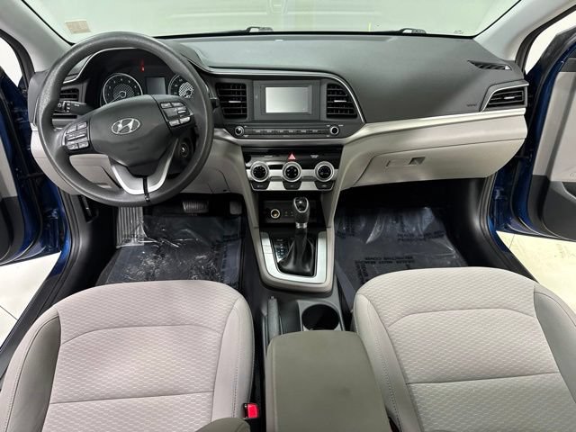 Used 2019 Hyundai Elantra SE FWD image 13