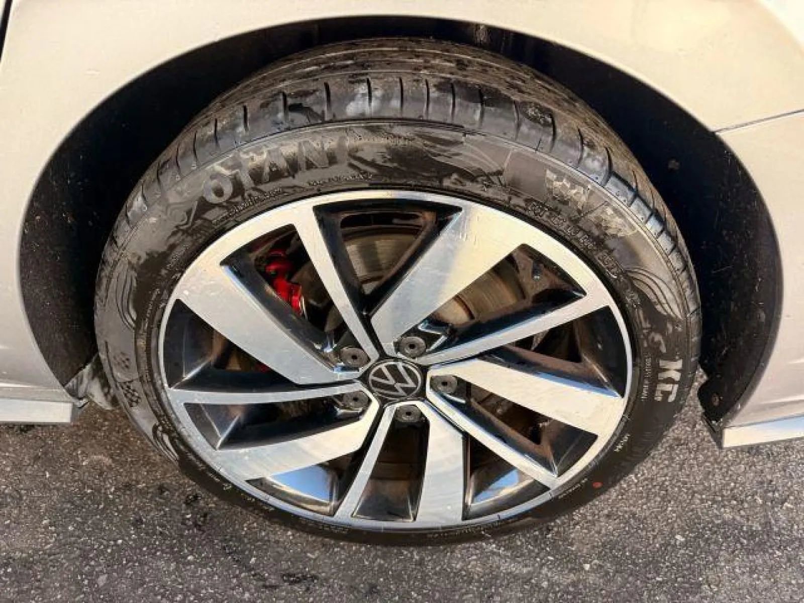 Used 2019 Volkswagen Jetta GLI Autobahn image 39