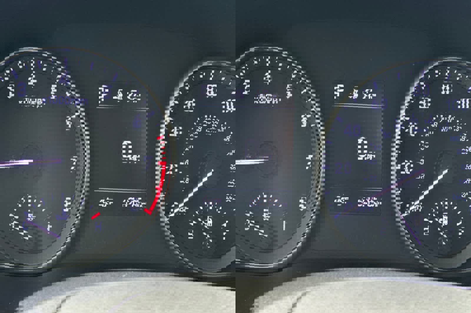 Used 2018 Hyundai Elantra GT image 24