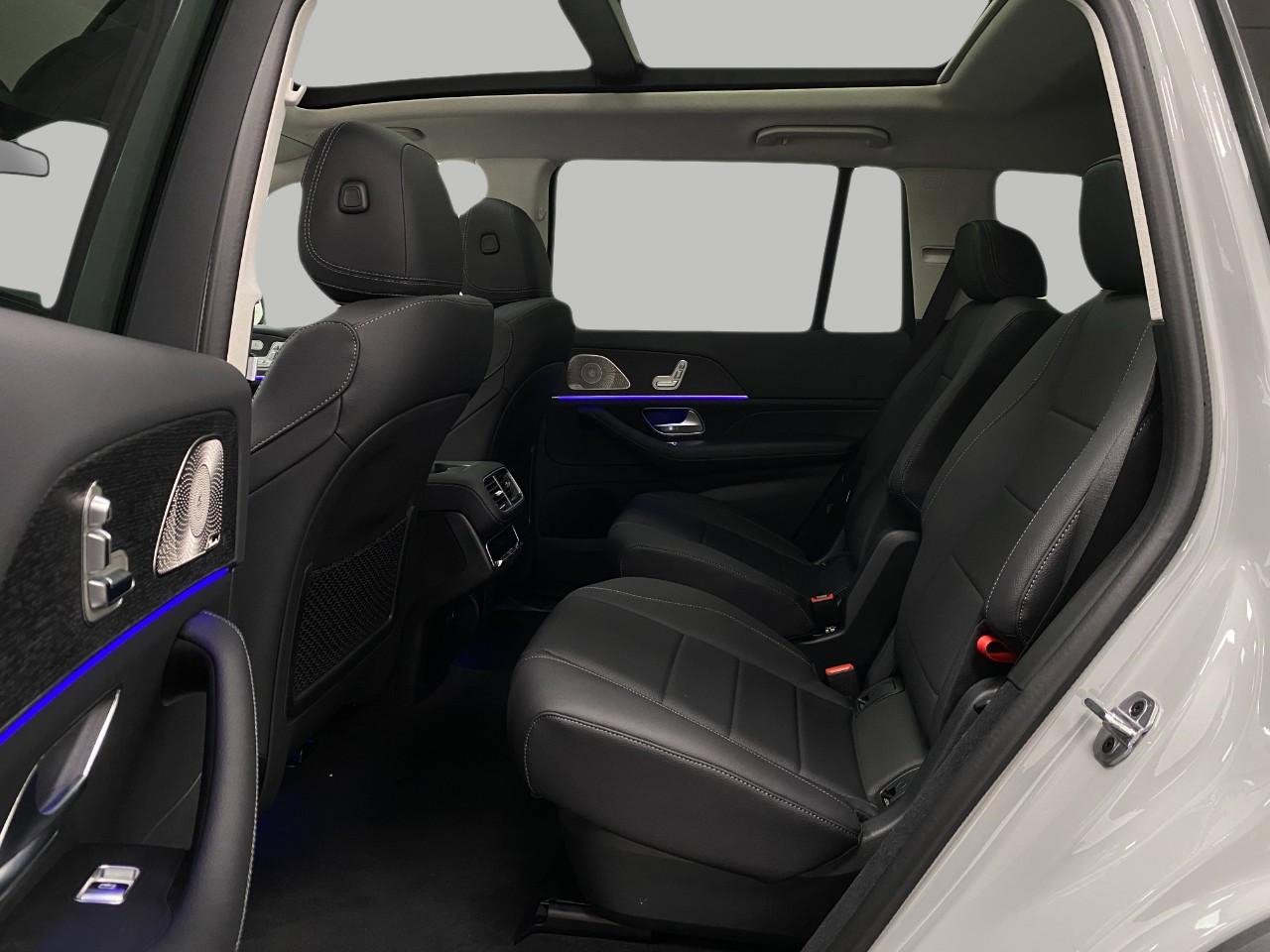 New 2026 Mercedes-Benz GLS 450 4MATIC image 33