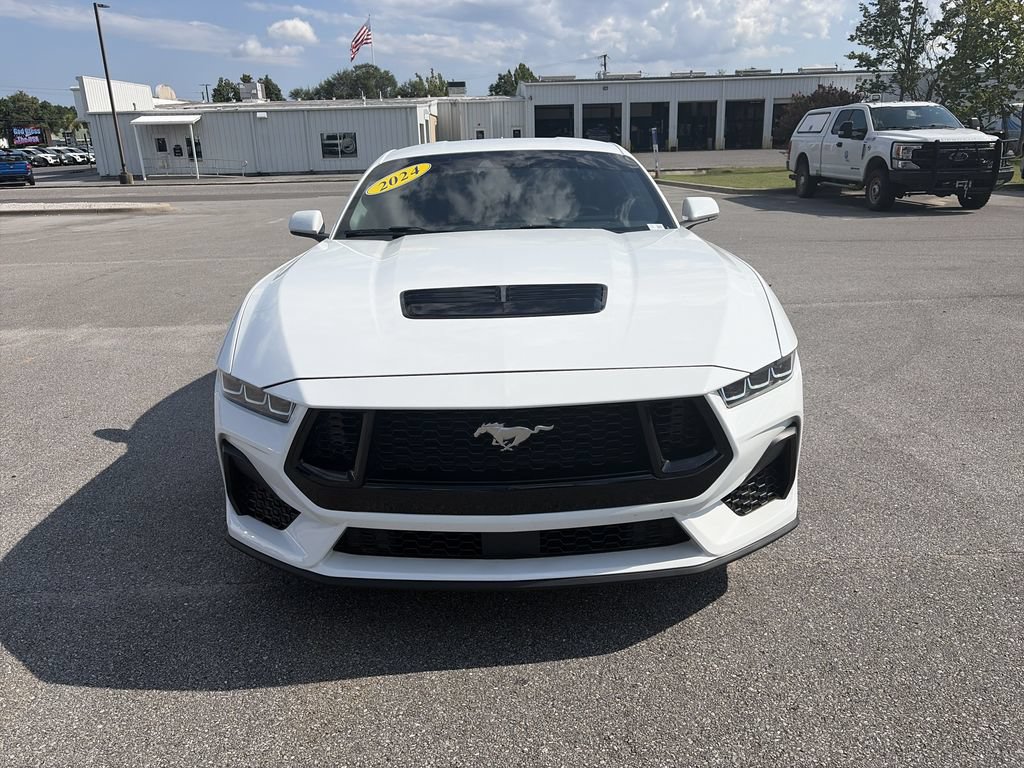 Used 2024 Ford Mustang GT RWD image 10