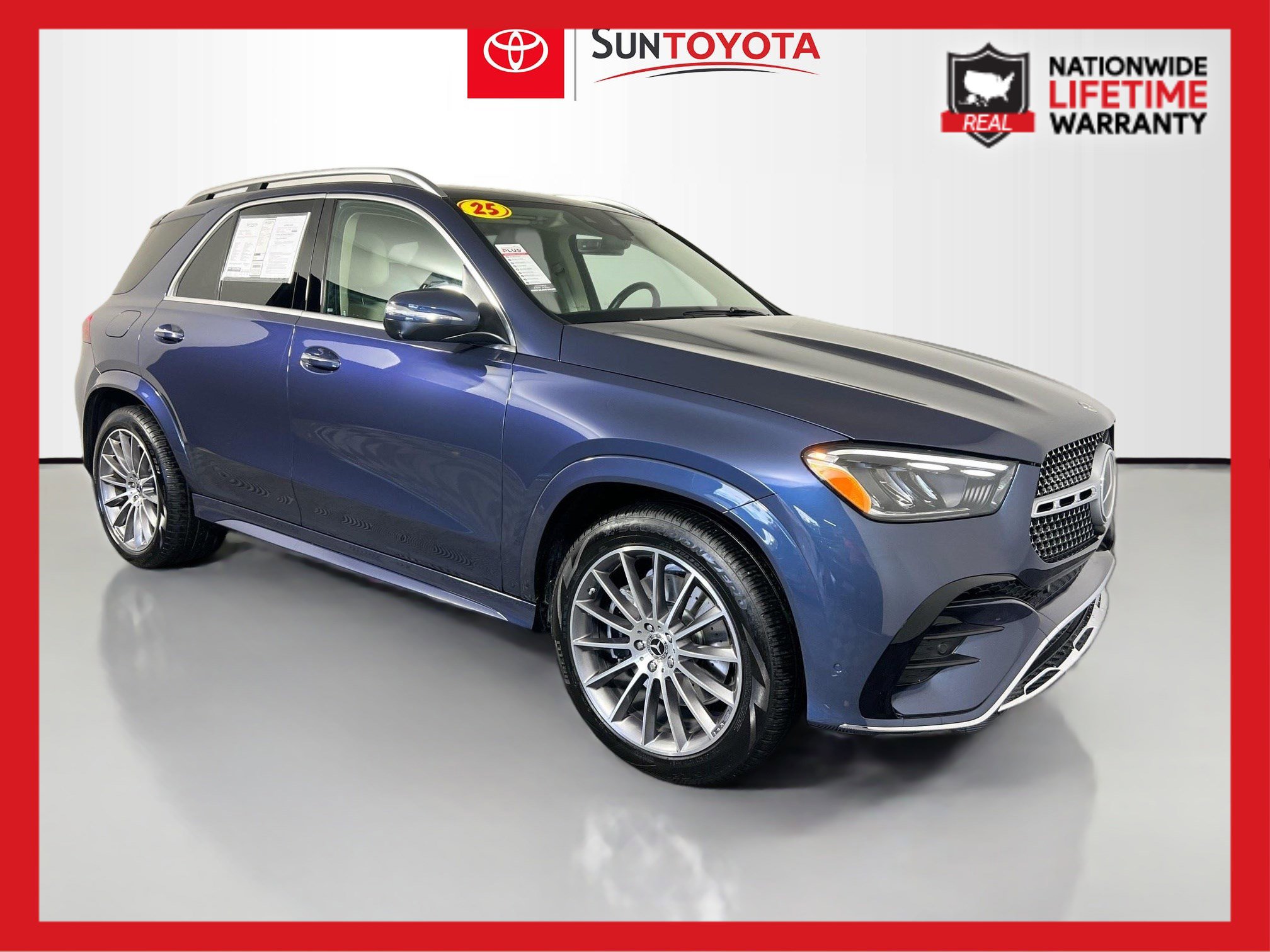 Used 2025 Mercedes-Benz GLE 450e GLE 450e image 1