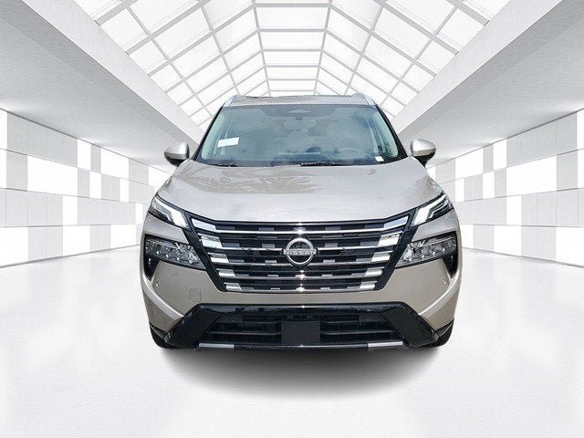 New 2025 Nissan Rogue Platinum w/ Tech Package FWD image 2
