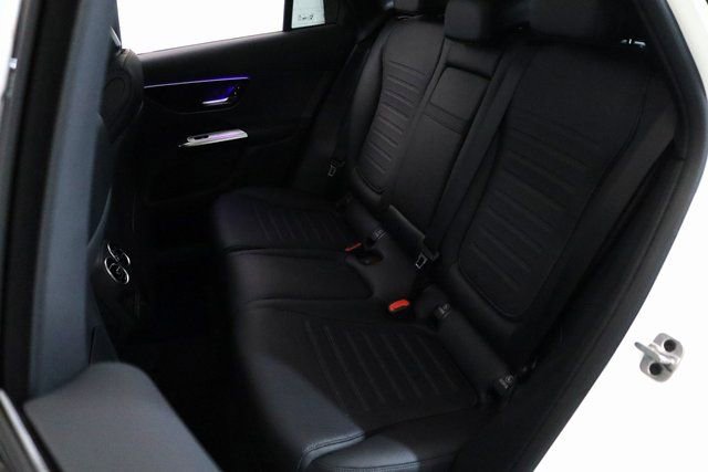 Used 2025 Mercedes-Benz GLC 350e 4MATIC w/ AMG Line image 16