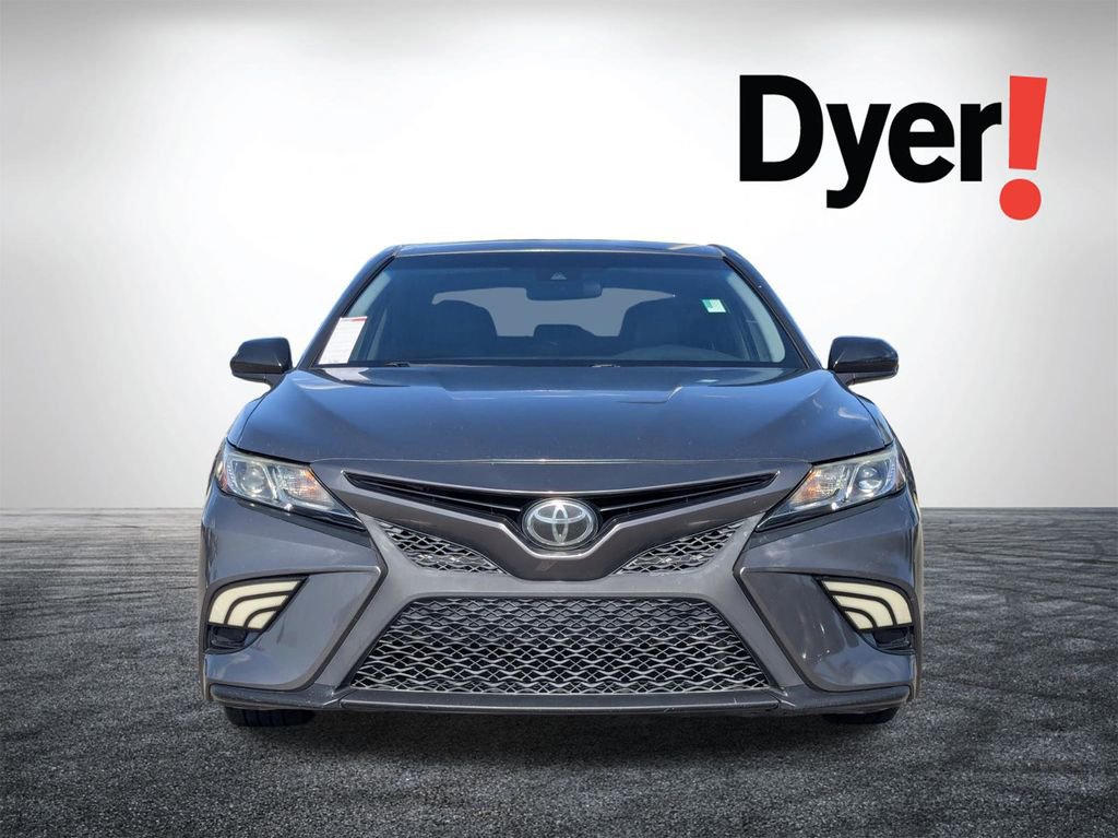 Used 2019 Toyota Camry SE FWD image 11