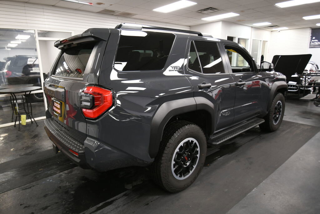 Used 2025 Toyota 4Runner TRD Off-Road Premium w/ Tow Technology Package image 7