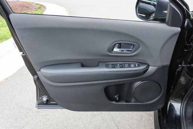 Used 2021 Honda HR-V Sport image 55