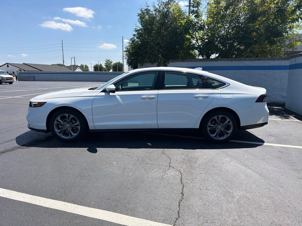 Certified 2024 Honda Accord EX image 2