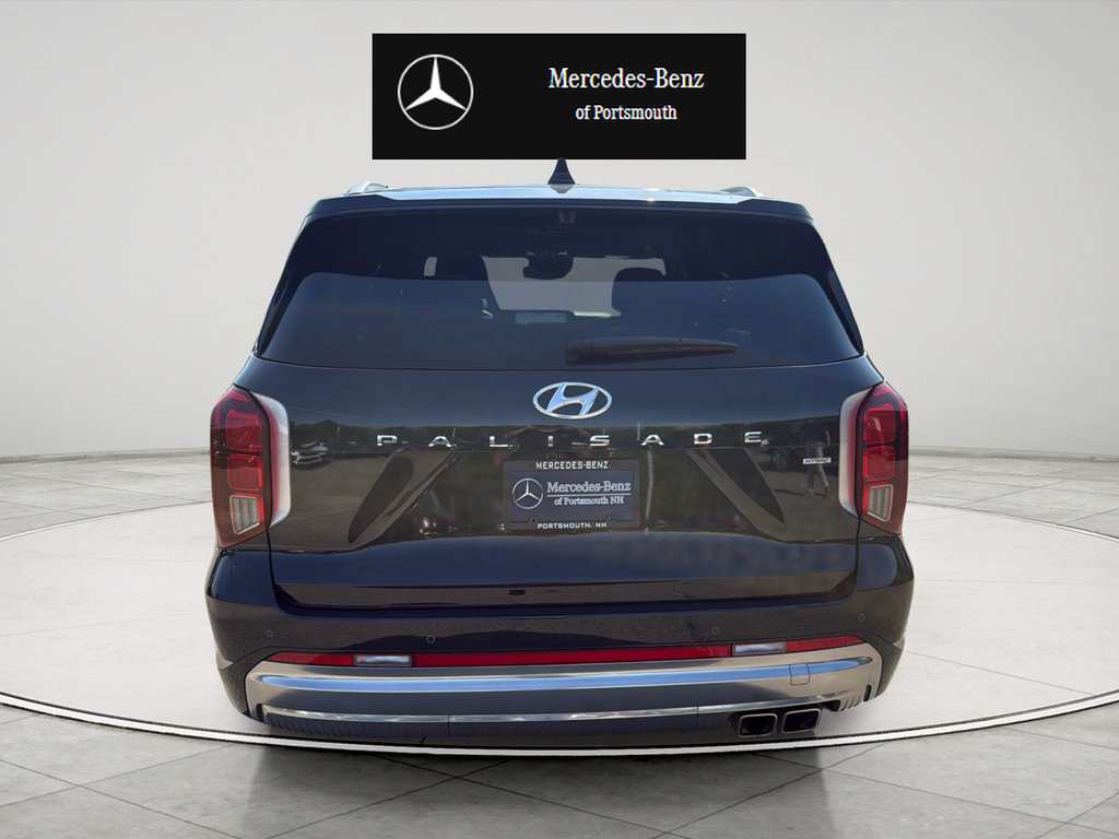 Used 2024 Hyundai Palisade Calligraphy AWD/4WD image 4