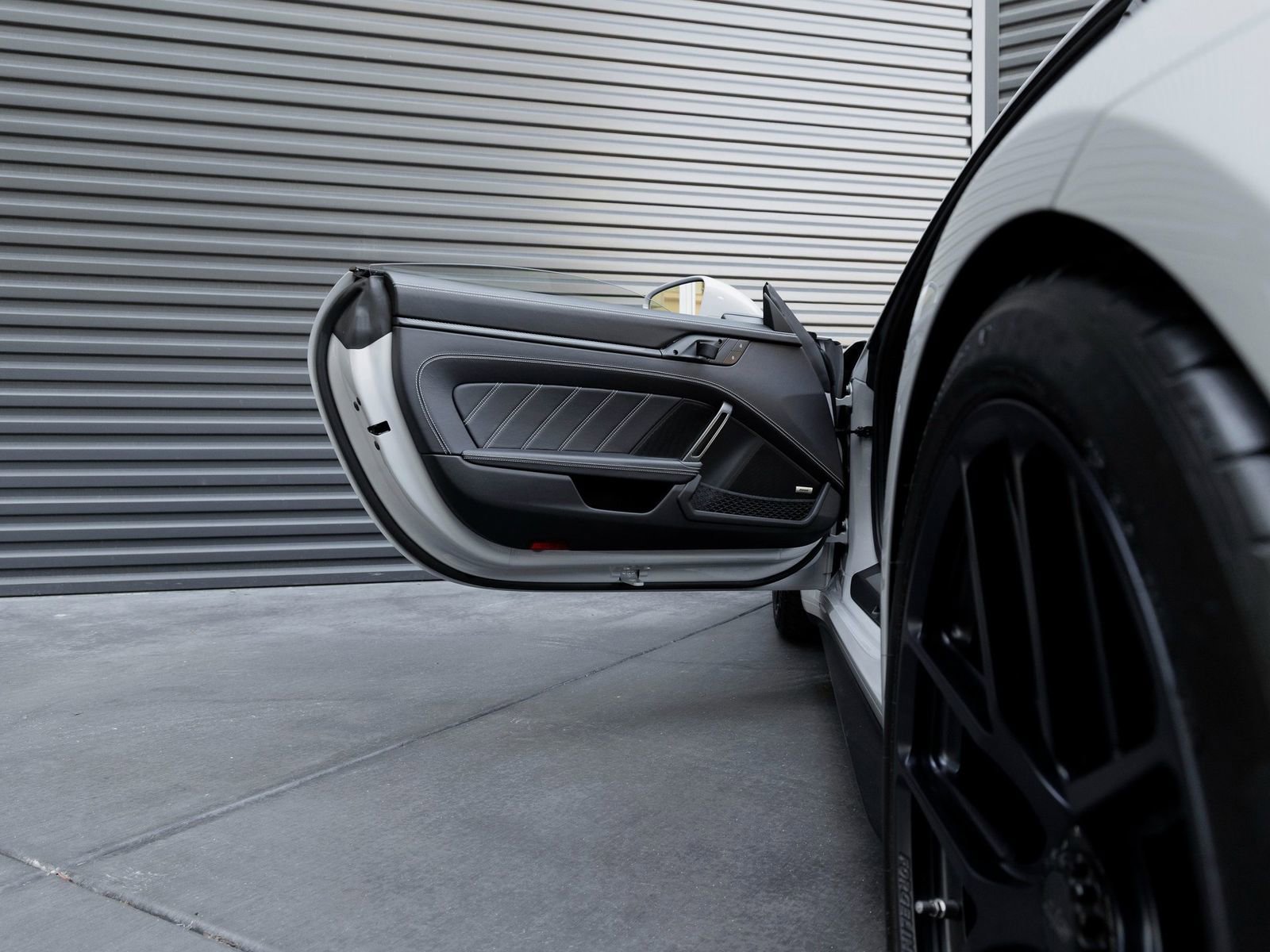 Used 2024 Porsche 911 GT3 RS RWD image 14