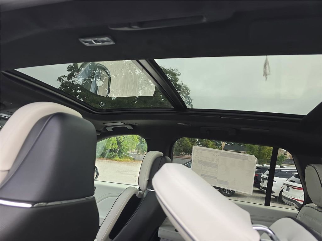 New 2026 Lincoln Aviator Black Label image 26