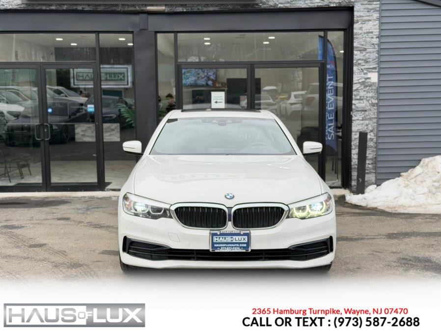Used 2019 BMW 530i xDrive AWD/4WD image 6