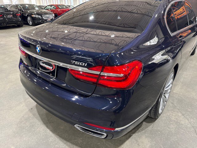 Used 2016 BMW 750i xDrive AWD/4WD image 44