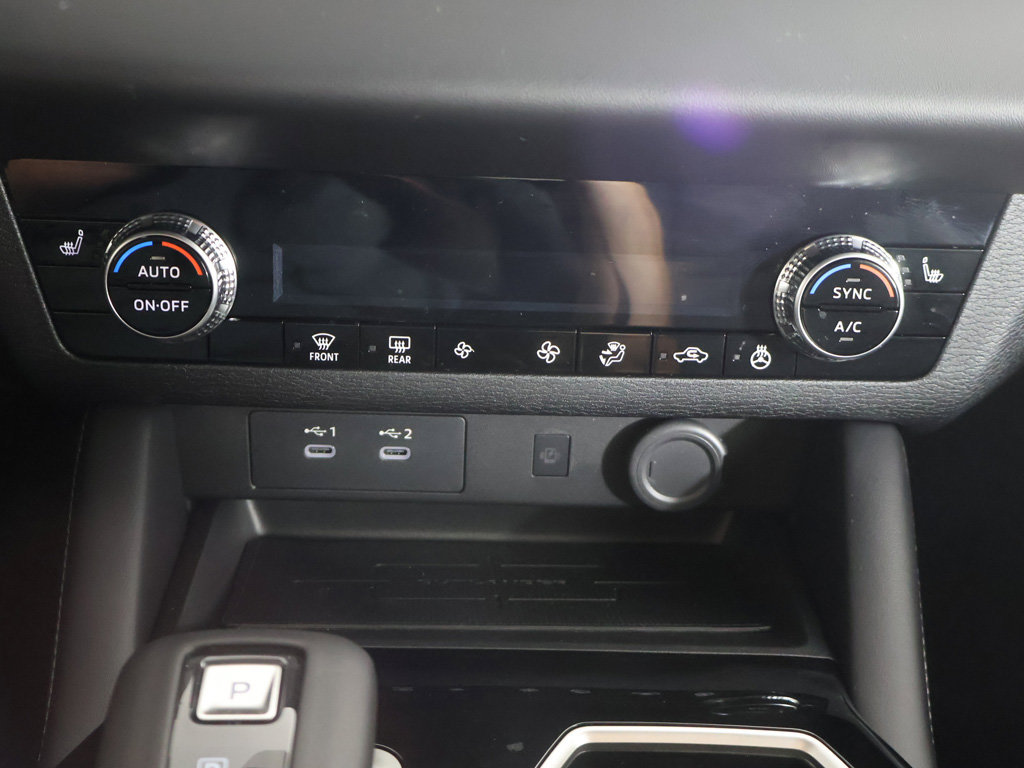 New 2026 Mitsubishi Outlander LE FWD image 47