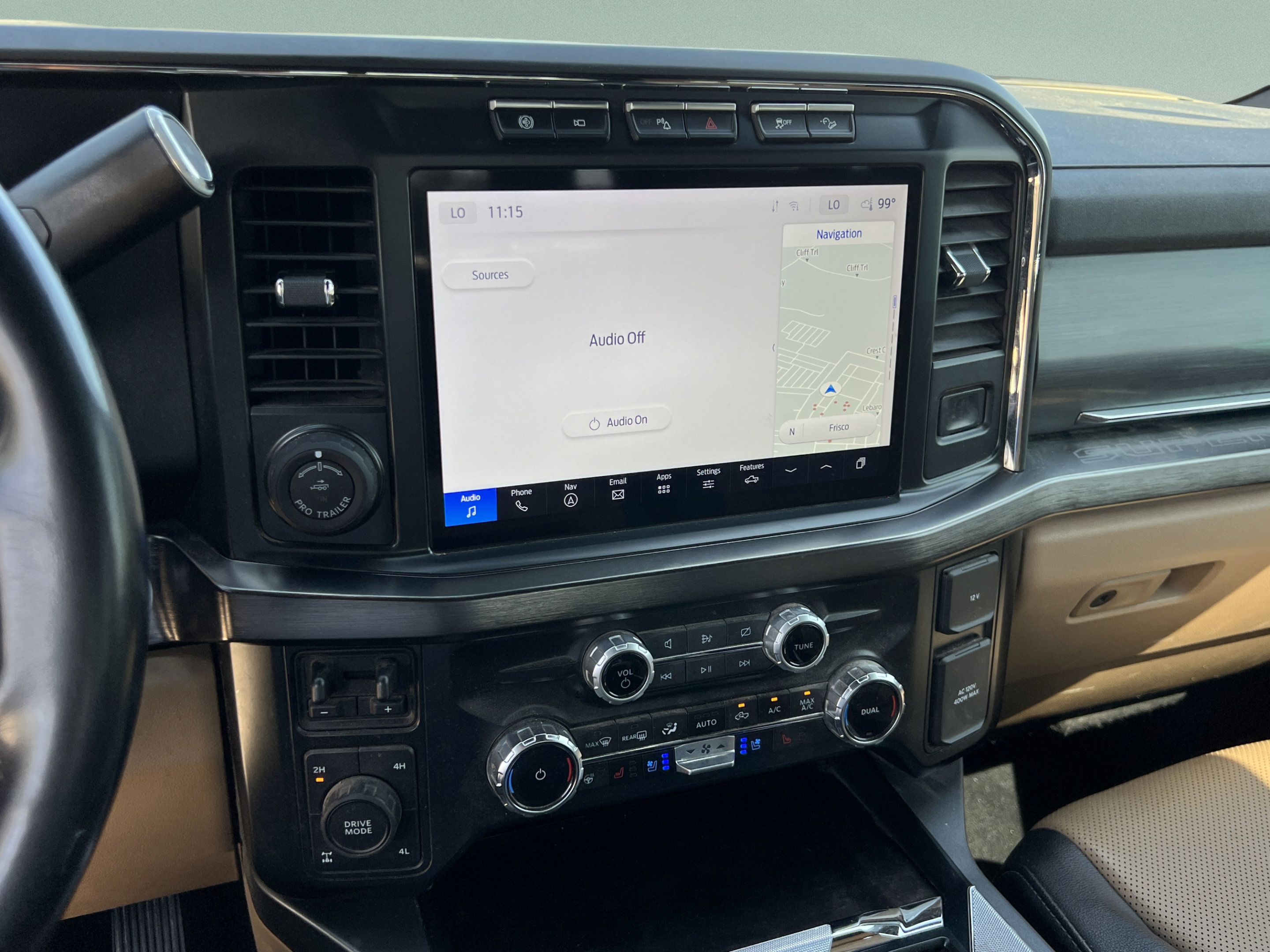 Used 2023 Ford F250 Lariat w/ Lariat Ultimate Package AWD/4WD image 17