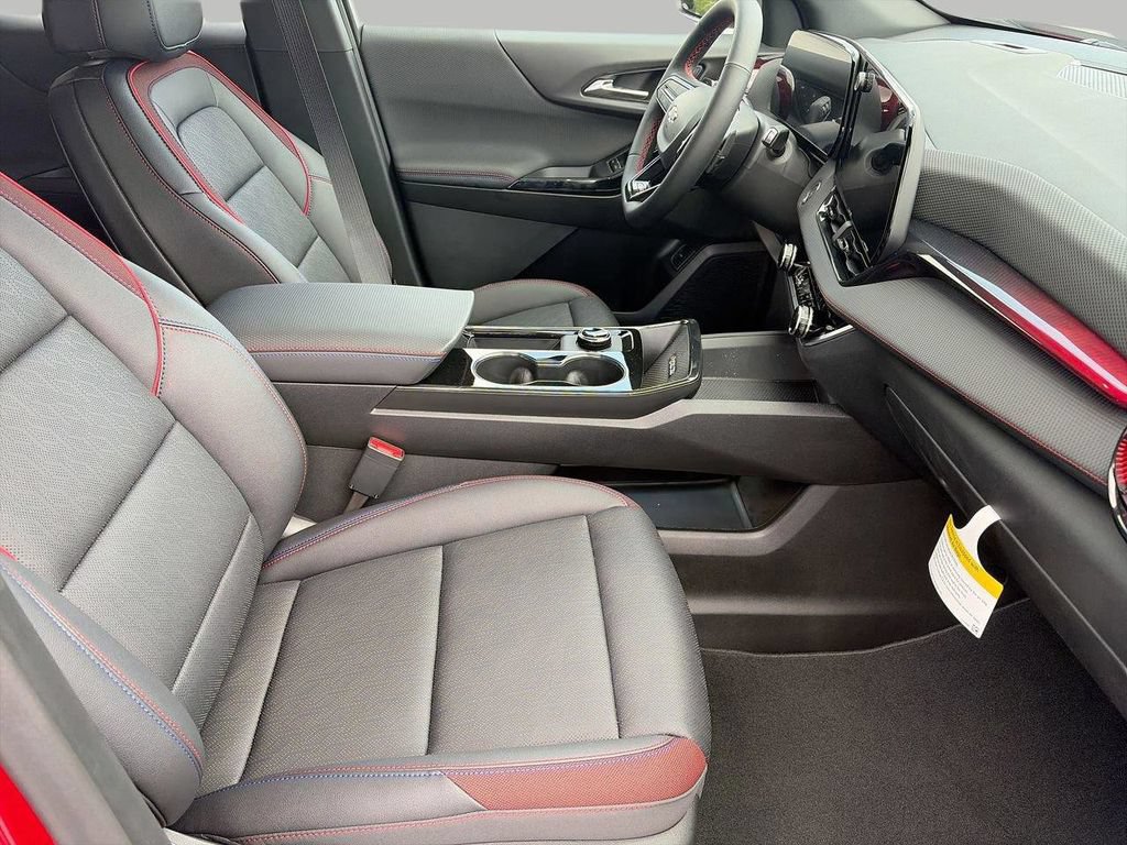 New 2026 Chevrolet Equinox RS w/ Convenience Package III FWD image 10