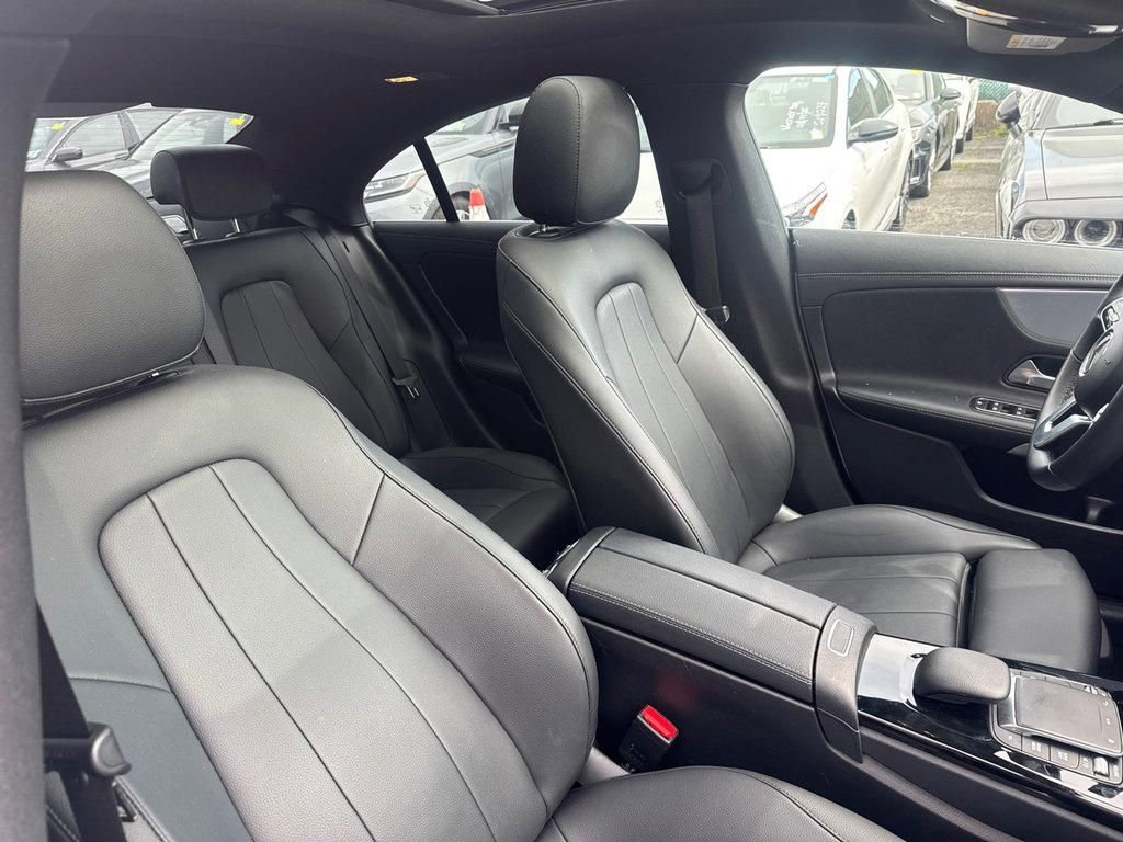 Used 2022 Mercedes-Benz CLA 250 w/ Premium Package Lite image 15