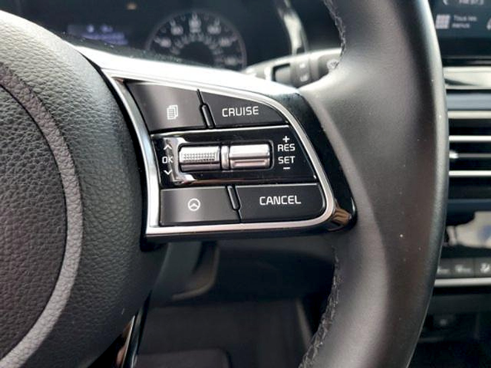 Used 2023 Kia Seltos S FWD image 29