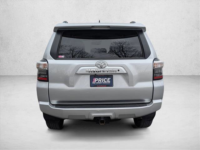 Used 2020 Toyota 4Runner SR5 image 7