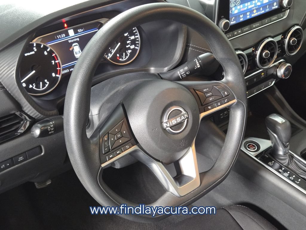 Used 2024 Nissan Sentra SV FWD image 21