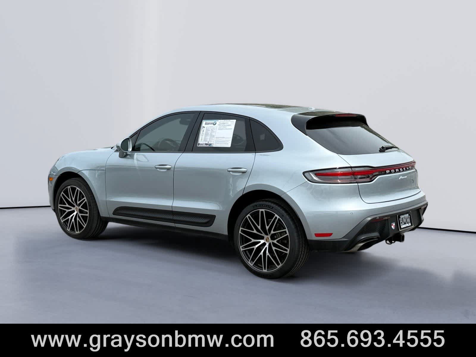 Used 2024 Porsche Macan AWD/4WD image 5