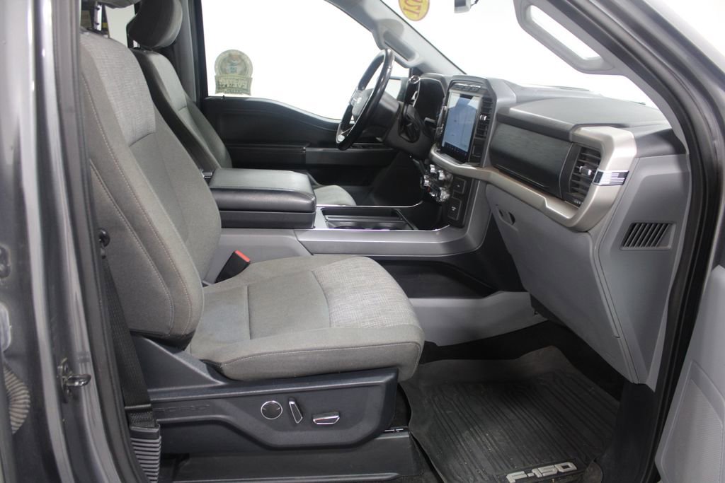 Used 2021 Ford F150 XLT w/ Equipment Group 302A High image 30