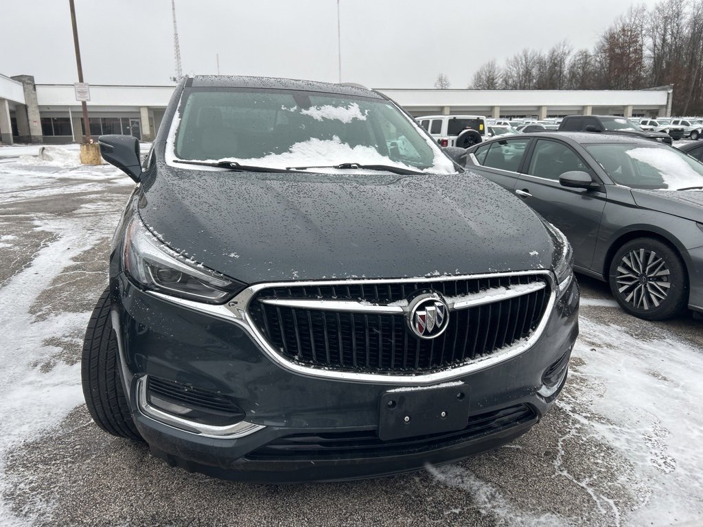 Used 2018 Buick Enclave Essence w/ Trailering Package image 2
