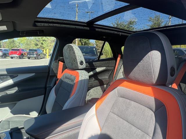 New 2026 Chevrolet Blazer EV SS image 12