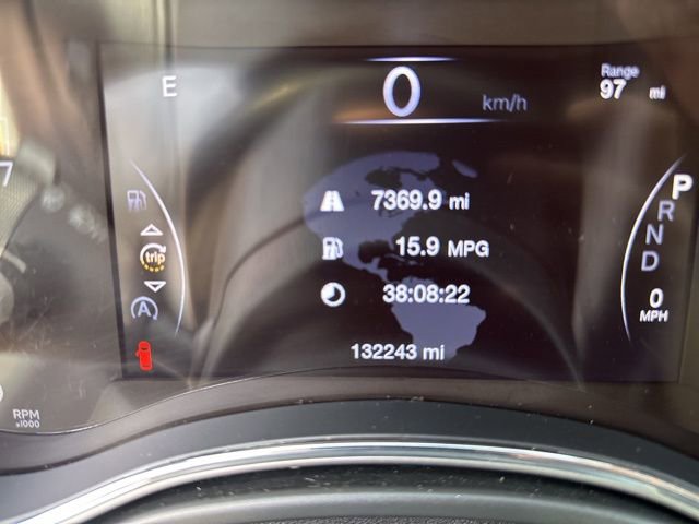 Used 2021 Jeep Grand Cherokee Laredo X image 17