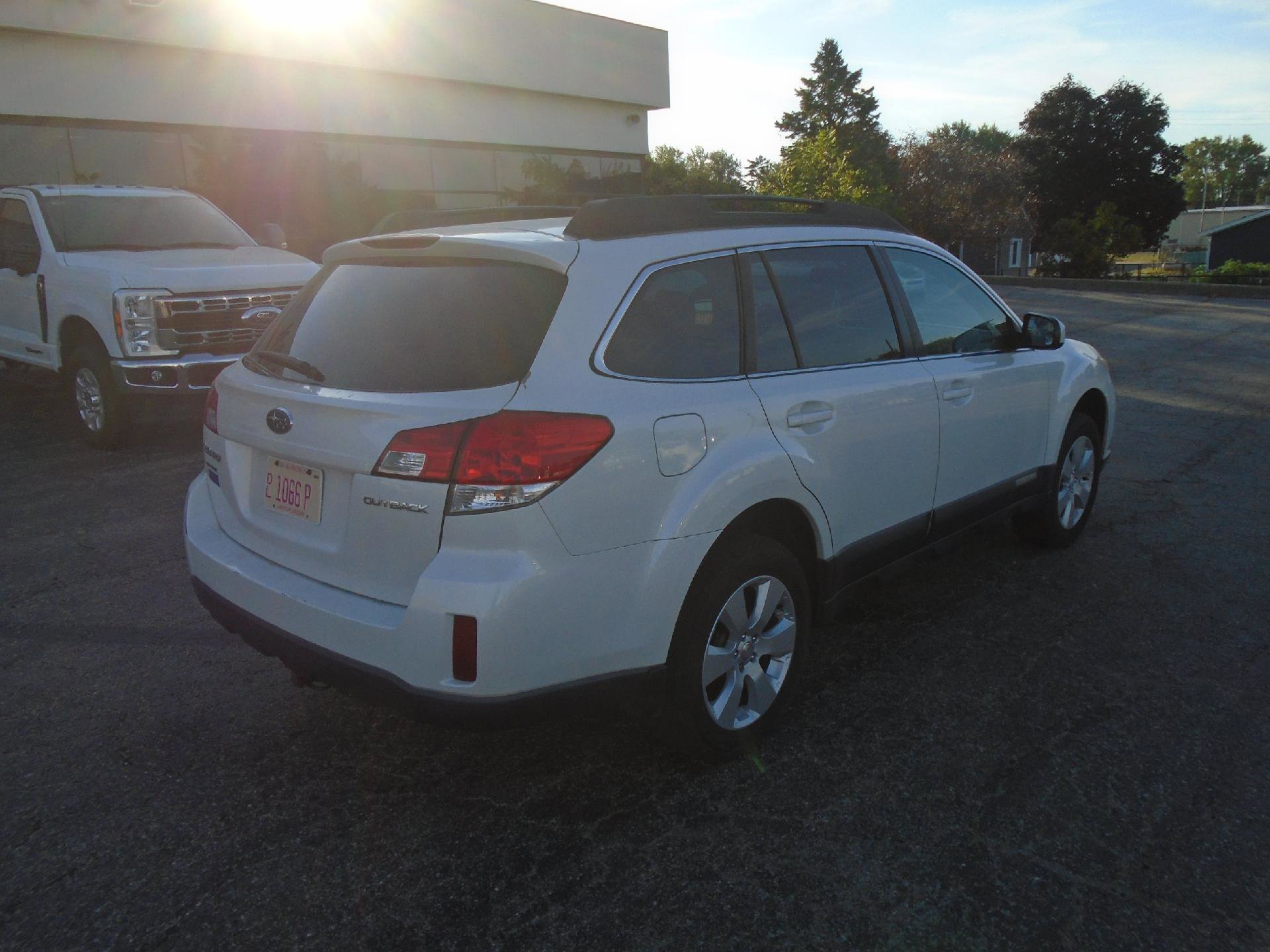 Used 2012 Subaru Outback 2.5i Premium w/ Popular Pkg 1B image 5