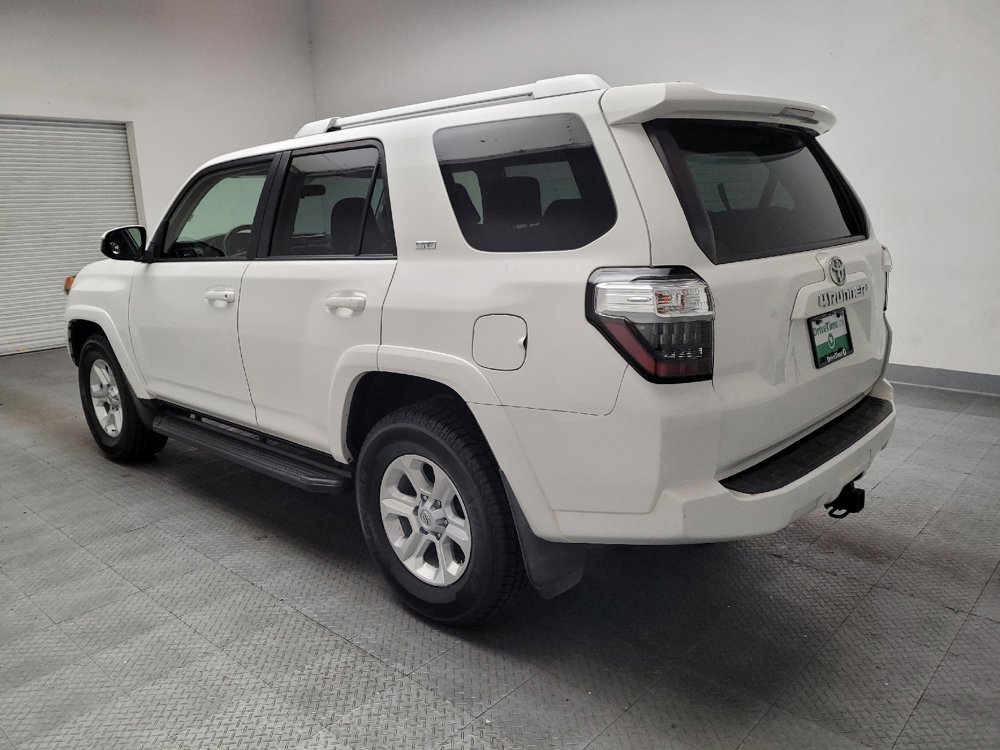 Used 2018 Toyota 4Runner SR5 RWD image 5