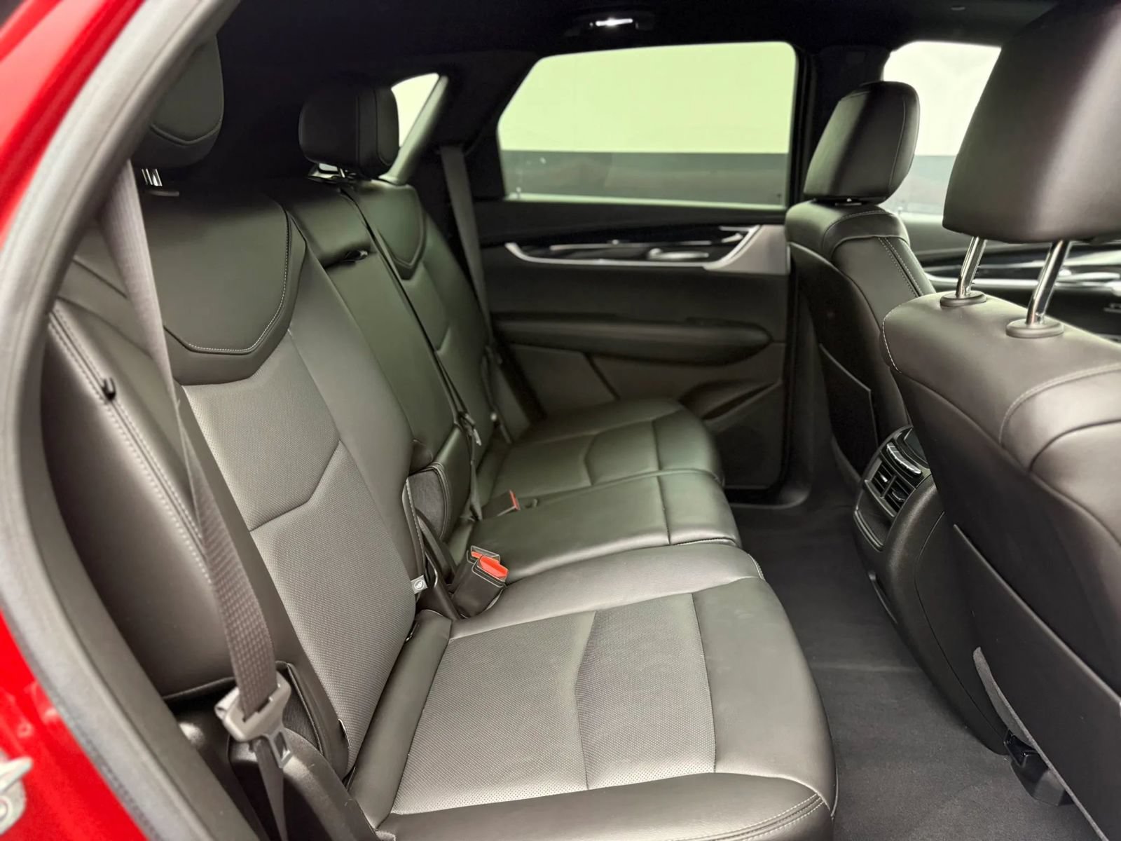 Used 2024 Cadillac XT5 Premium Luxury AWD/4WD image 23