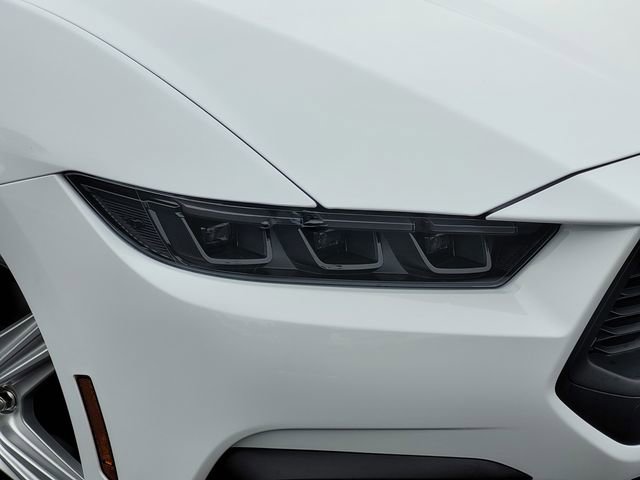 New 2026 Ford Mustang Coupe image 10