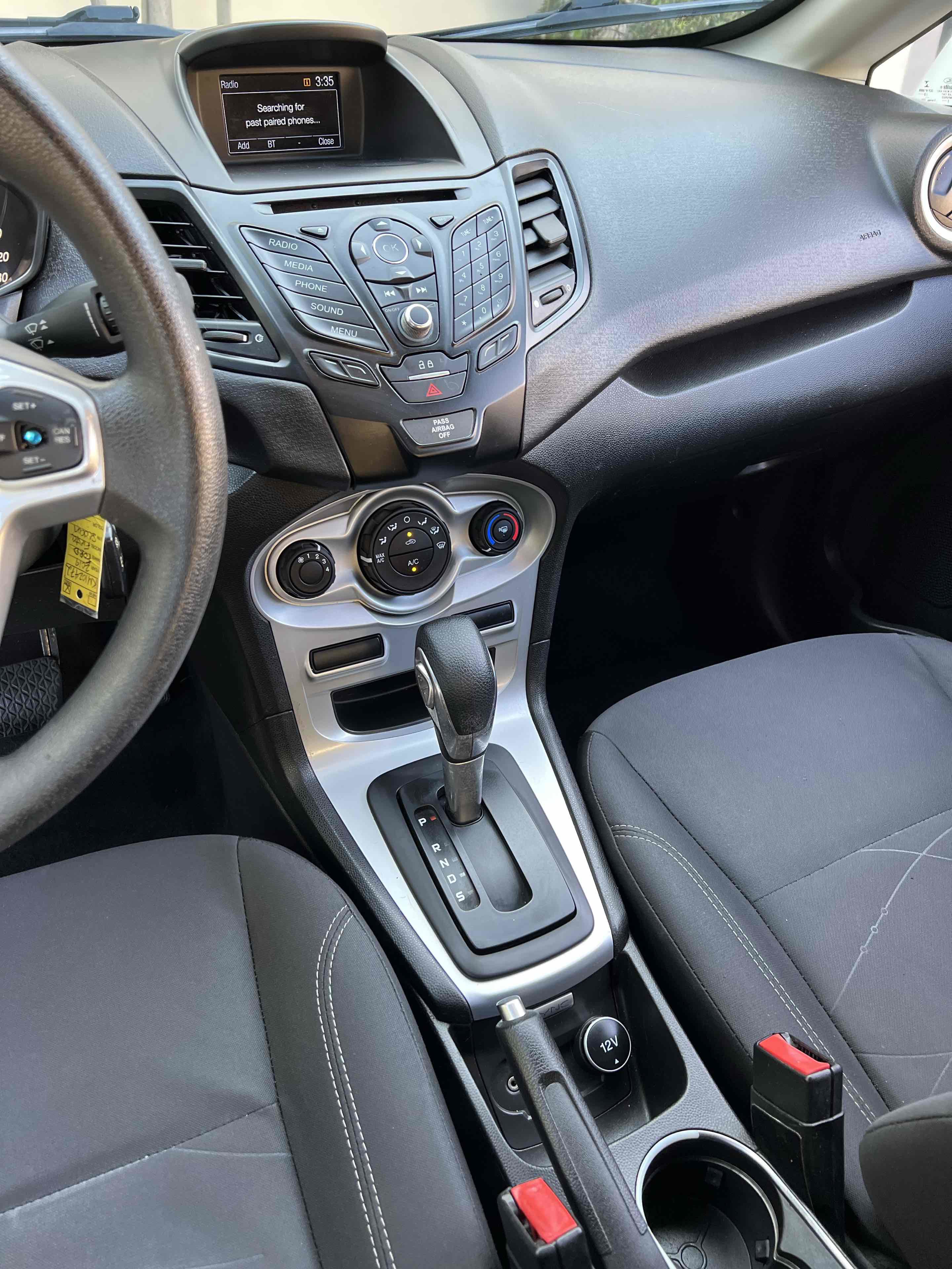 Used 2019 Ford Fiesta SE image 35