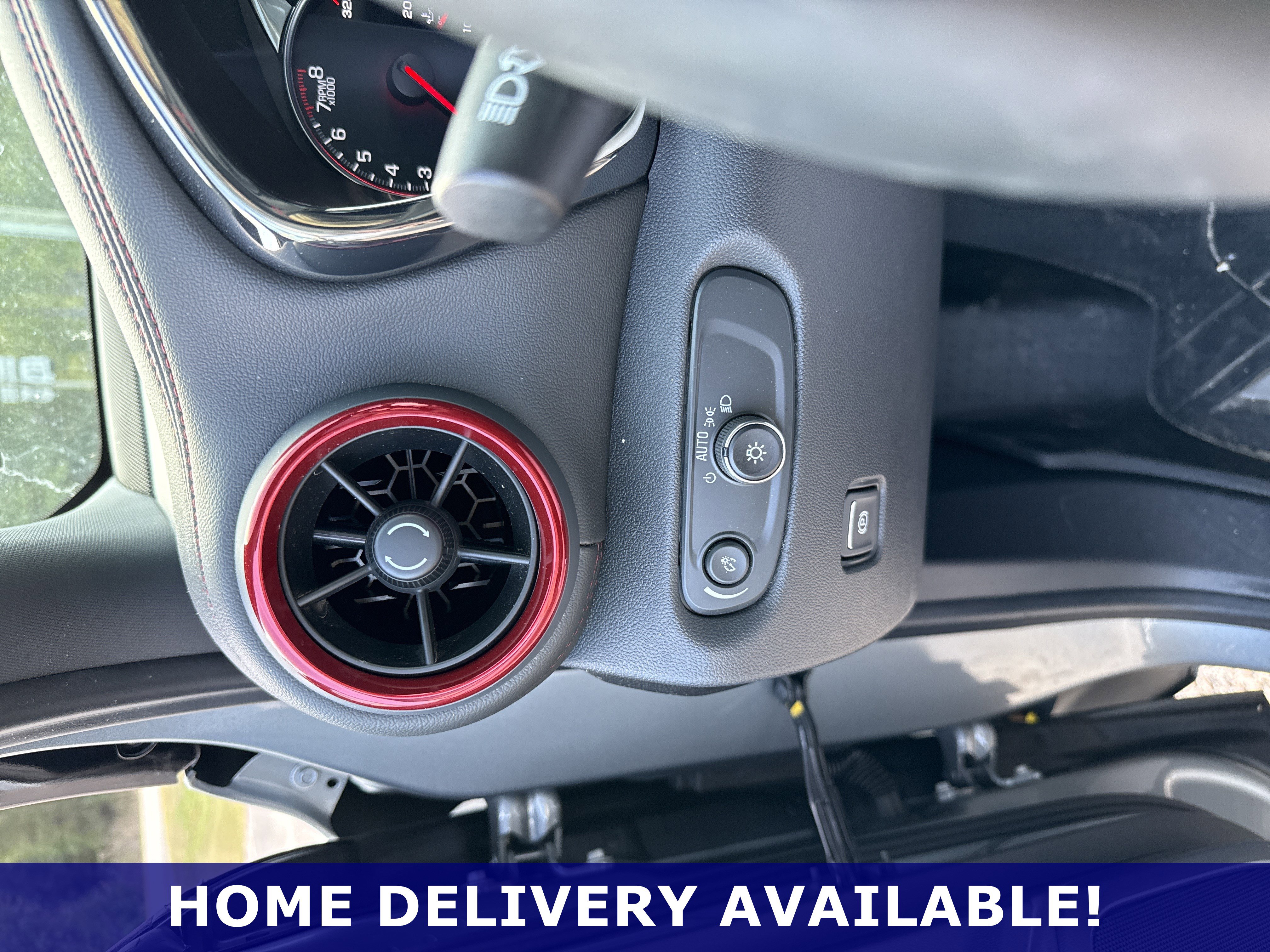 Used 2025 Chevrolet Blazer RS w/ Driver Confidence II Package image 7